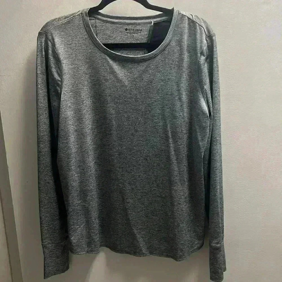 Athleta Tops - NWOT Athleta Gray Long Sleeve Shirt-Large